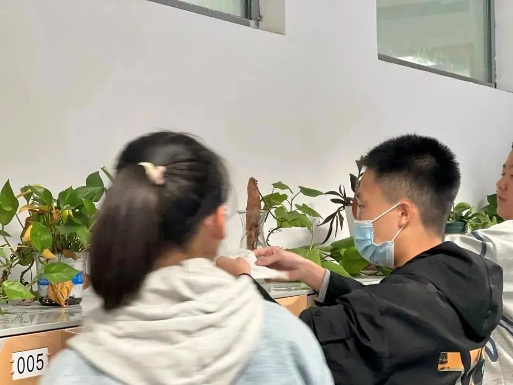 eb6e42bd2fee4b9683c02a8b609a556c.jpg eb6e42bd2fee4b9683c02a8b609a556c.jpg