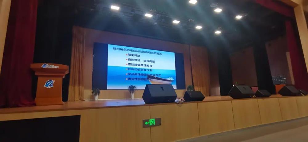 4e6bb66a7b3e4b289fedc158897bb600.jpg 4e6bb66a7b3e4b289fedc158897bb600.jpg