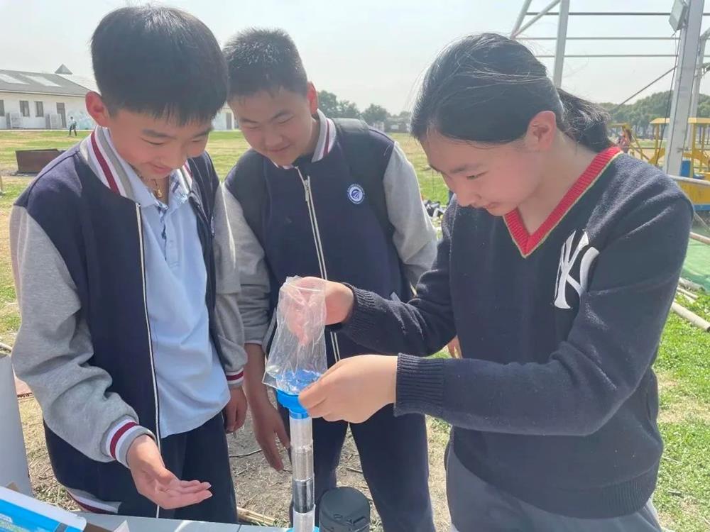 14d8b8d17306462e8384be78841e9465.jpg 14d8b8d17306462e8384be78841e9465.jpg