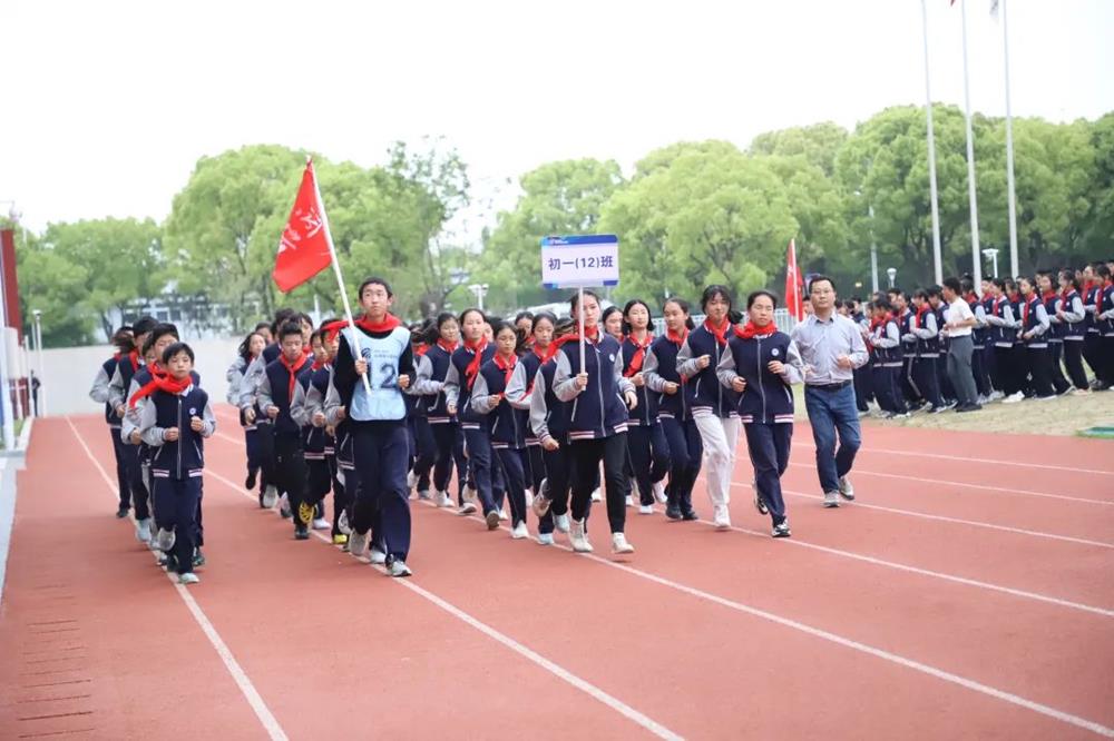 2ebf1094ea3342eaaa1fec56fc394ff4.jpg 2ebf1094ea3342eaaa1fec56fc394ff4.jpg