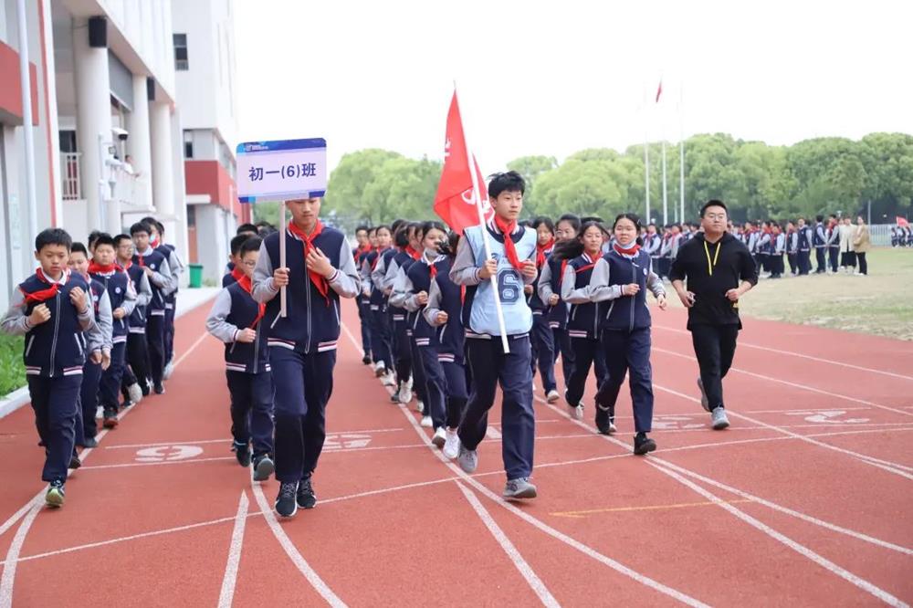 7a8843a45ac4409abde52de3cb9d3437.jpg 7a8843a45ac4409abde52de3cb9d3437.jpg