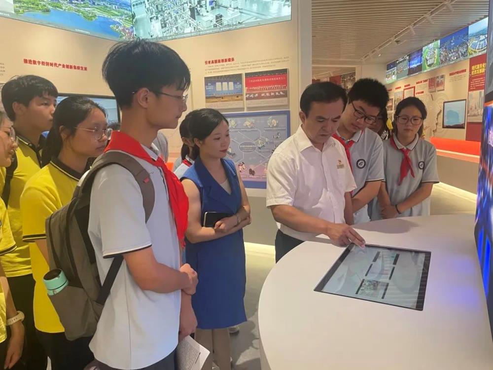 a4a1cf9743714a8e90226b31377c4e41.jpg a4a1cf9743714a8e90226b31377c4e41.jpg