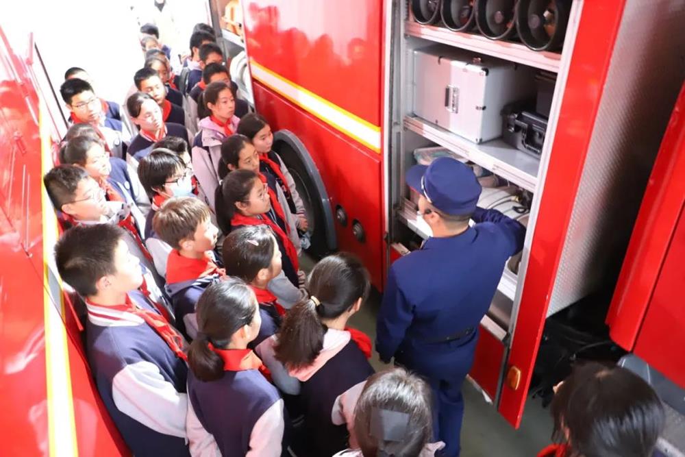 891372516d8b441091749b09cebf2236.jpg 891372516d8b441091749b09cebf2236.jpg