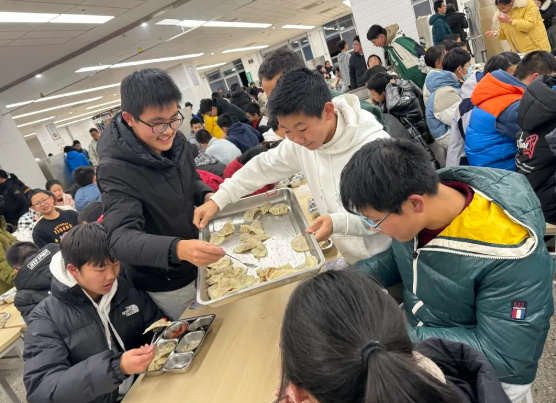 37cb3821325742d29b1d9b23877df133.png 37cb3821325742d29b1d9b23877df133.png