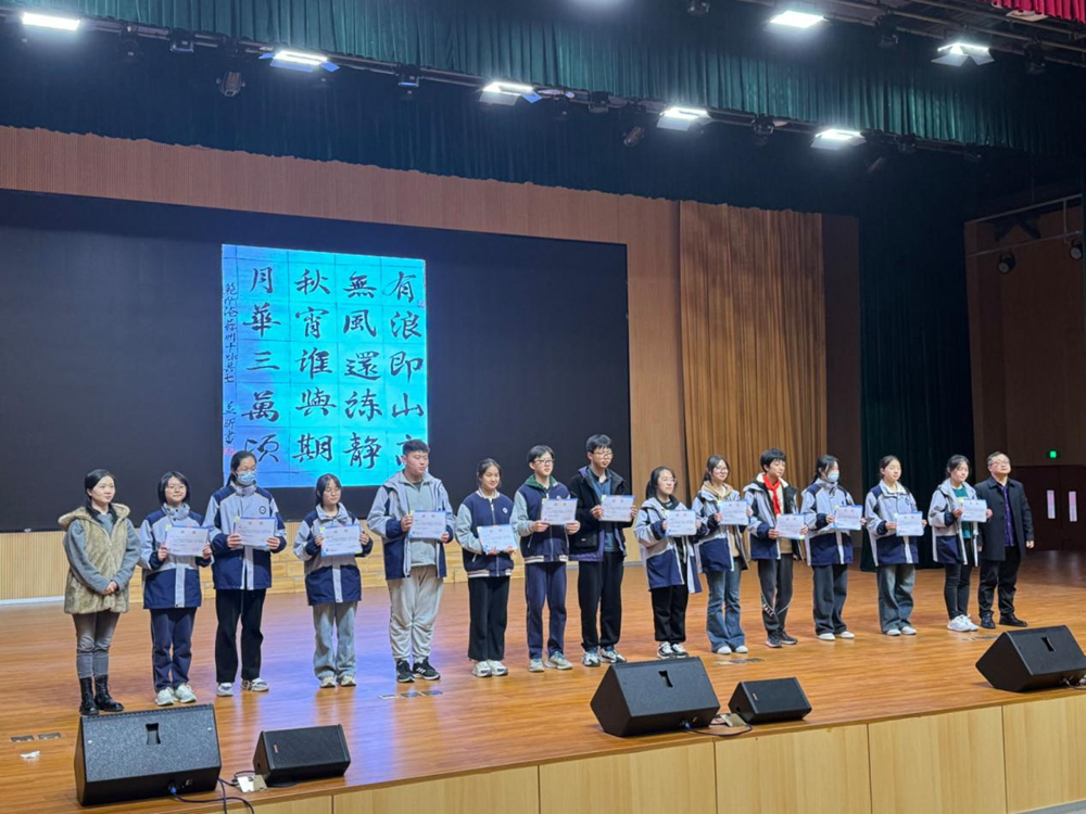 88f7de1cecf24600a60af339a56dd5d2.png 88f7de1cecf24600a60af339a56dd5d2.png