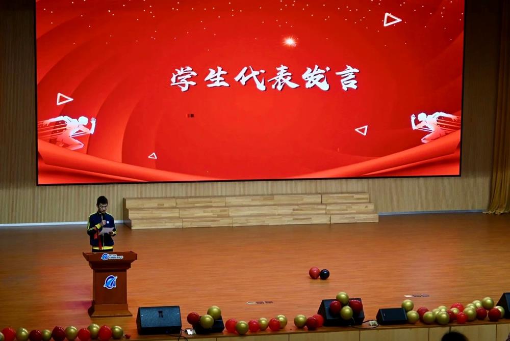 b4eb5a9dfc61453d95bb6db1d5667d8b.jpg b4eb5a9dfc61453d95bb6db1d5667d8b.jpg