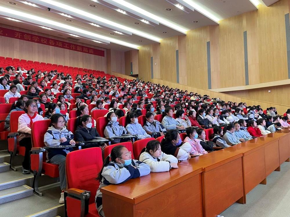 f953ab96c65548a0afc63a93f908ad5f.jpg f953ab96c65548a0afc63a93f908ad5f.jpg