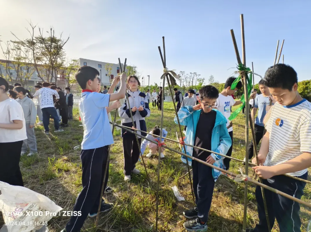 f4f20a6e83a940f980debb82cdde1255.png f4f20a6e83a940f980debb82cdde1255.png