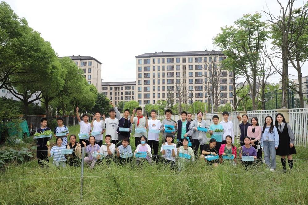 0ce0cbf34c27450c8b95f6166f926e5d.jpg 0ce0cbf34c27450c8b95f6166f926e5d.jpg