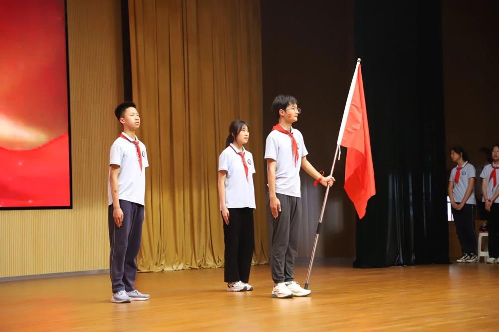 de1814a177b54722a3b27e712d429f9e.jpg de1814a177b54722a3b27e712d429f9e.jpg