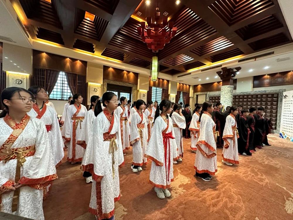 3deb841130ad45a39b5e041b5e1aa4ba.jpg 3deb841130ad45a39b5e041b5e1aa4ba.jpg